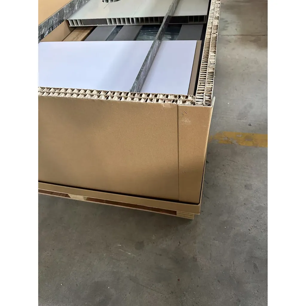 packing and shipping (1)